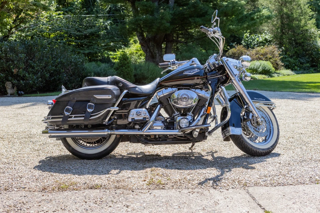 2001 Harley-Davidson Touring Twin Cam - Image 3 of 31