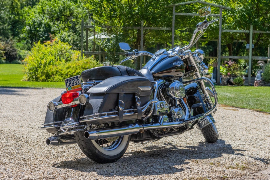 2001 Harley-Davidson Touring Twin Cam - Image 4 of 31