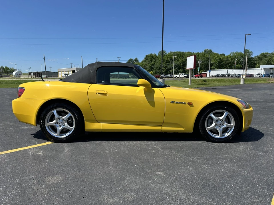 2001 Honda AP1 S2000 - Image 13 of 31