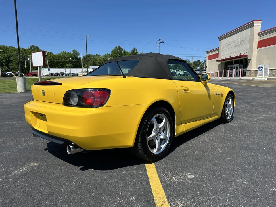 2001 Honda AP1 S2000 - Image 14 of 31