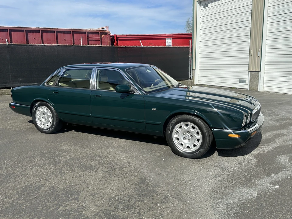 2001 Jaguar X308 XJ - Image 8 of 31