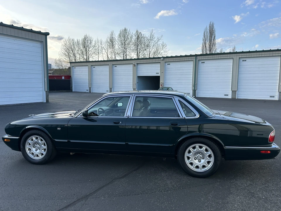 2001 Jaguar X308 XJ - Image 18 of 31