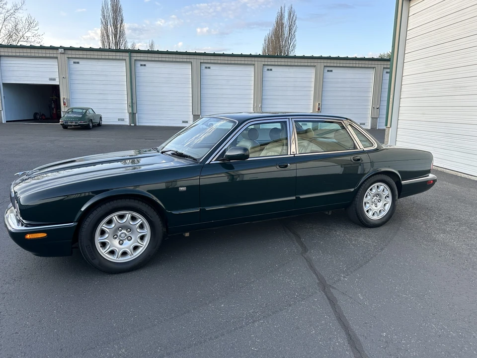 2001 Jaguar X308 XJ - Image 16 of 31