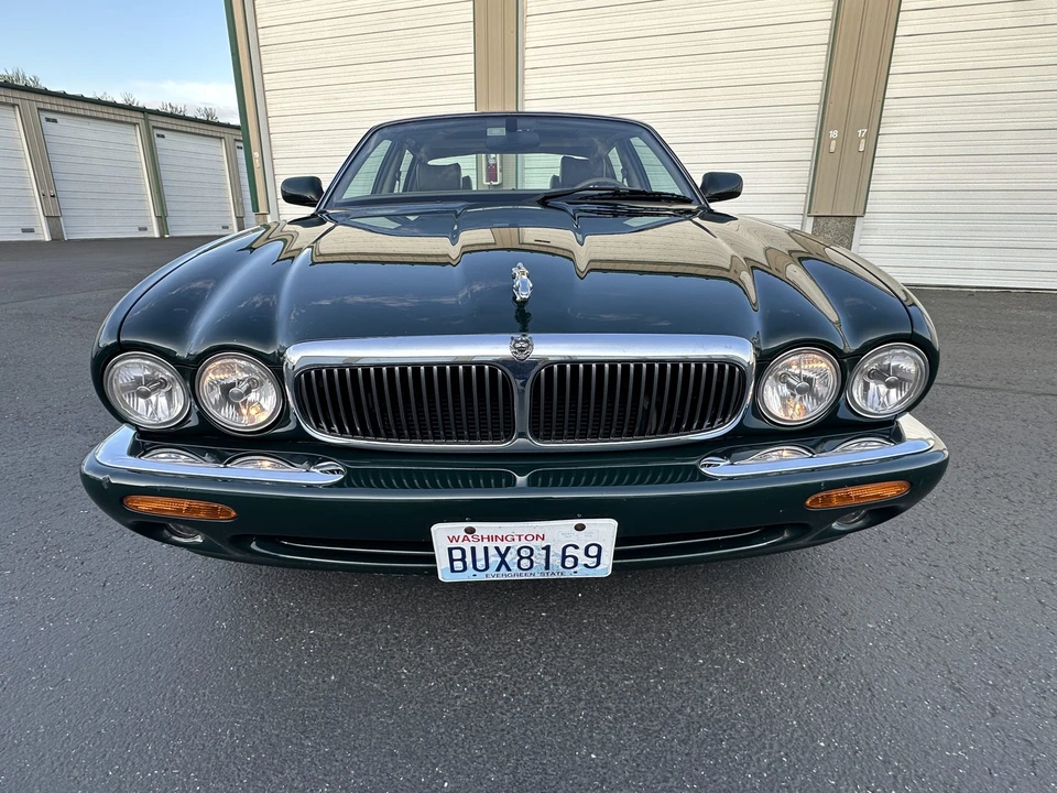 2001 Jaguar X308 XJ - Image 10 of 31