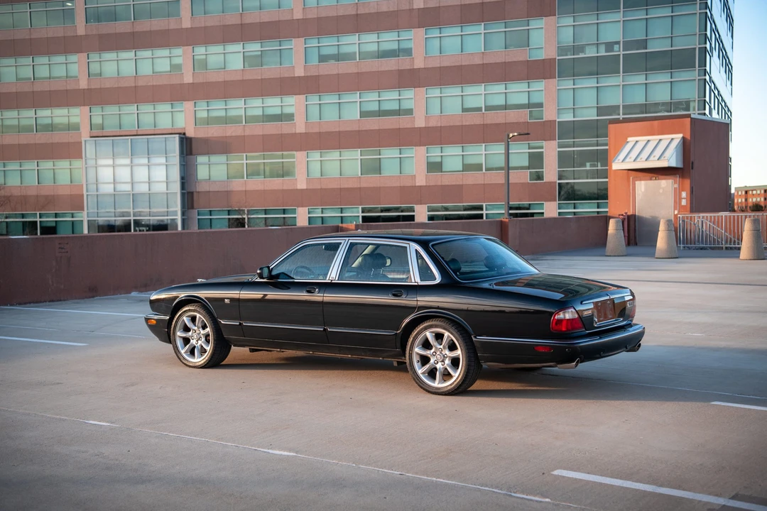 2001 Jaguar X308 XJR - Image 16 of 31