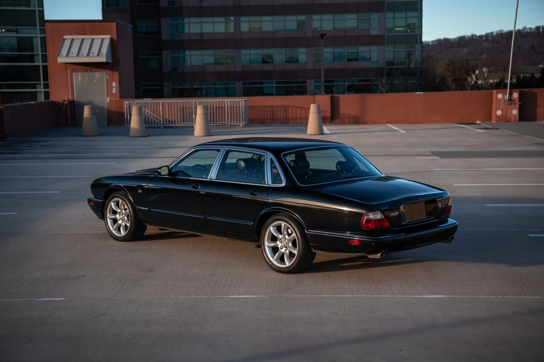2001 Jaguar X308 XJR - Image 22 of 31