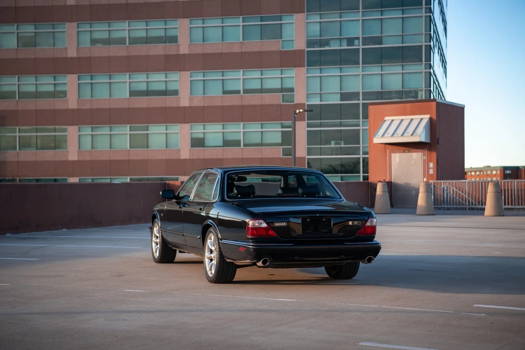 2001 Jaguar X308 XJR - Image 24 of 31