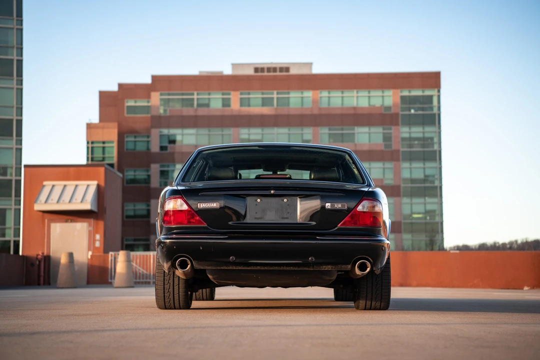 2001 Jaguar X308 XJR - Image 30 of 31