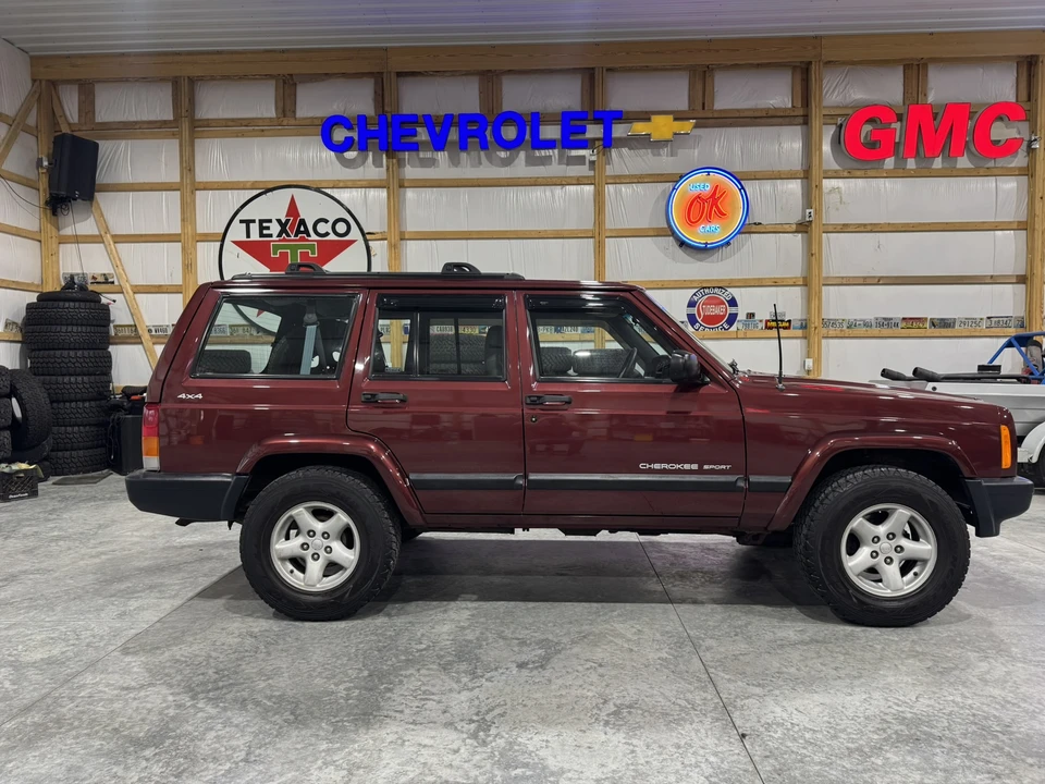 2001 Jeep XJ Cherokee - Image 12 of 31