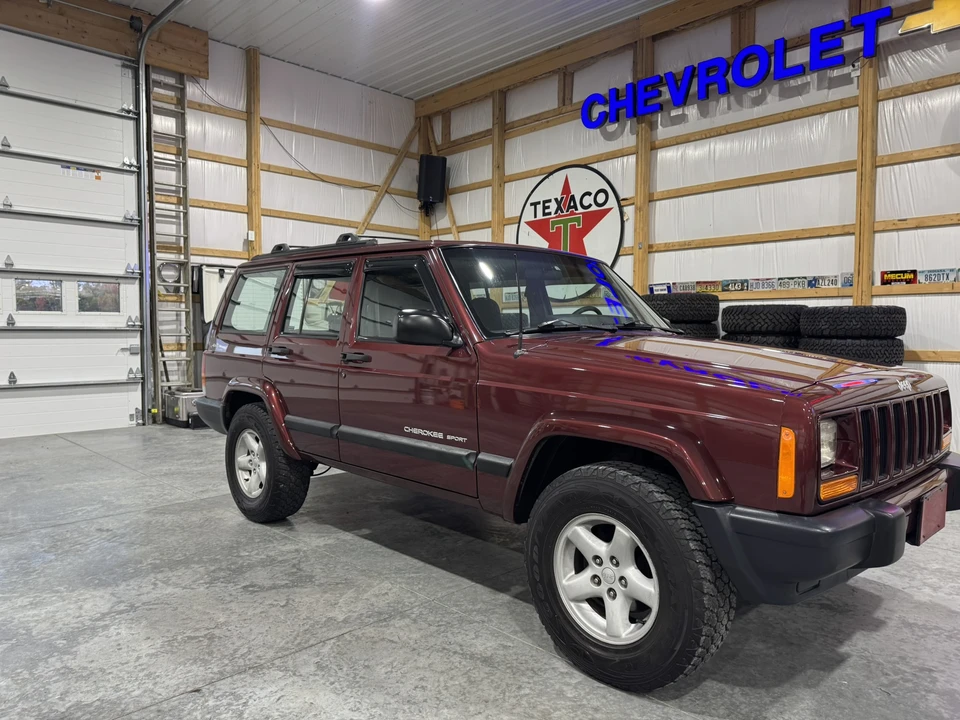 2001 Jeep XJ Cherokee - Image 14 of 31