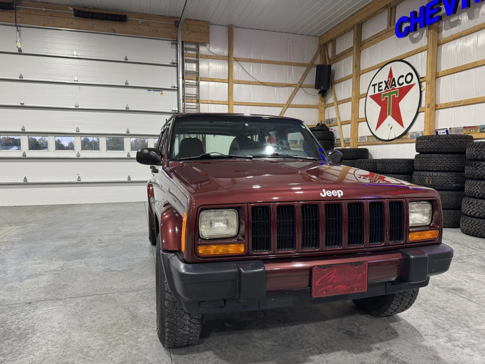 2001 Jeep XJ Cherokee - Image 20 of 31