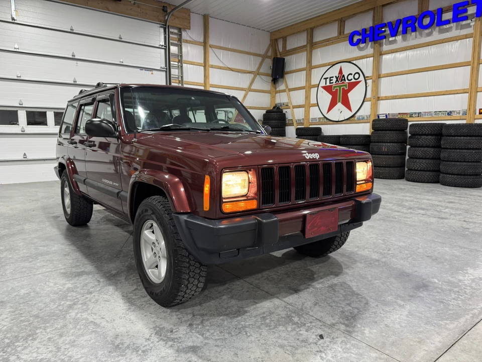 2001 Jeep XJ Cherokee - Image 24 of 31
