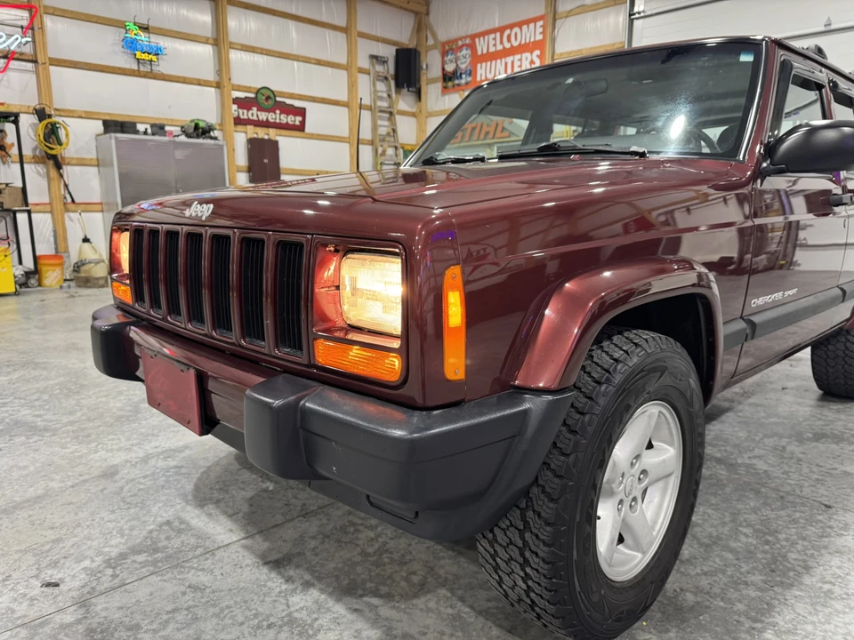 2001 Jeep XJ Cherokee - Image 29 of 31
