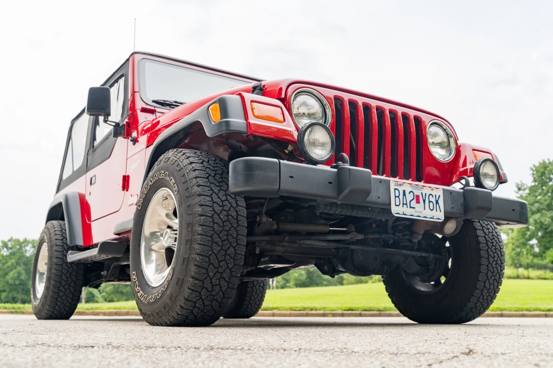 2001 Jeep TJ Wrangler - Image 9 of 31