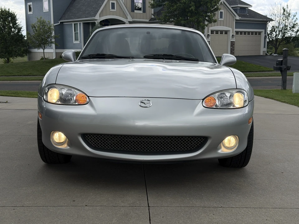 2001 Mazda NB MX-5 Miata - Image 16 of 31