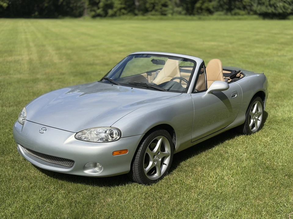 2001 Mazda NB MX-5 Miata - Image 13 of 31