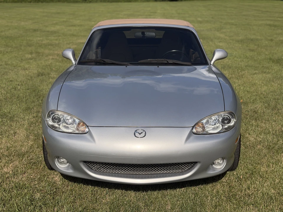 2001 Mazda NB MX-5 Miata - Image 12 of 31