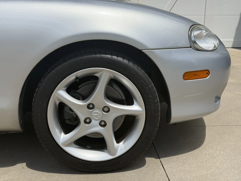 2001 Mazda NB MX-5 Miata - Image 25 of 31