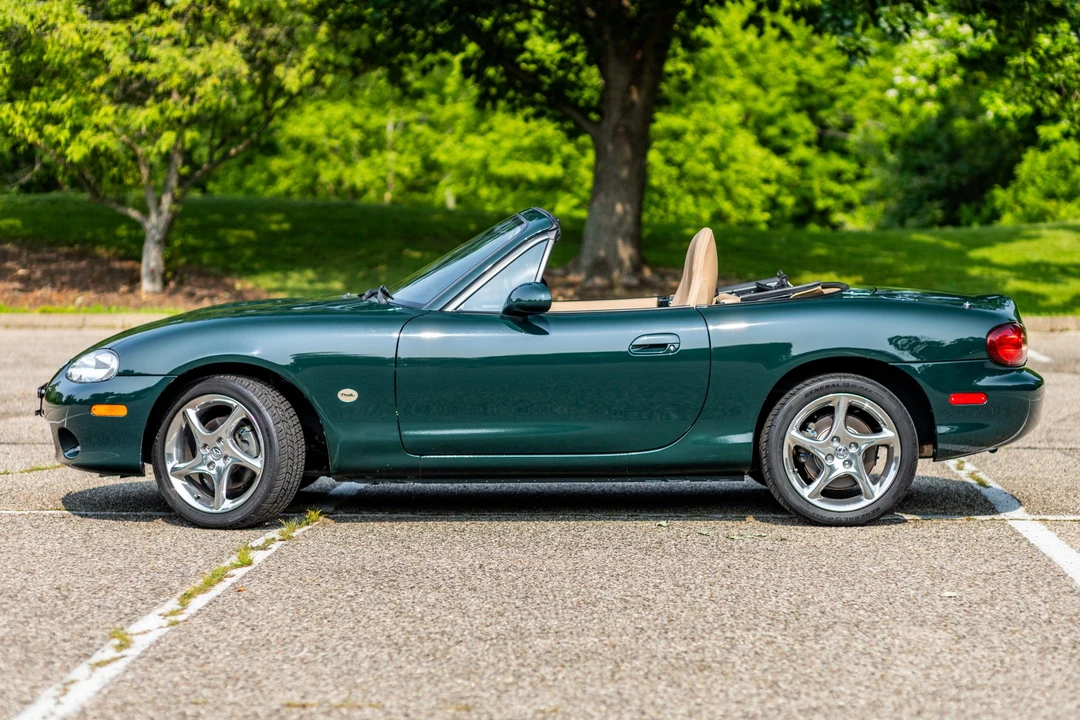 2001 Mazda NB MX-5 Miata - Image 10 of 31