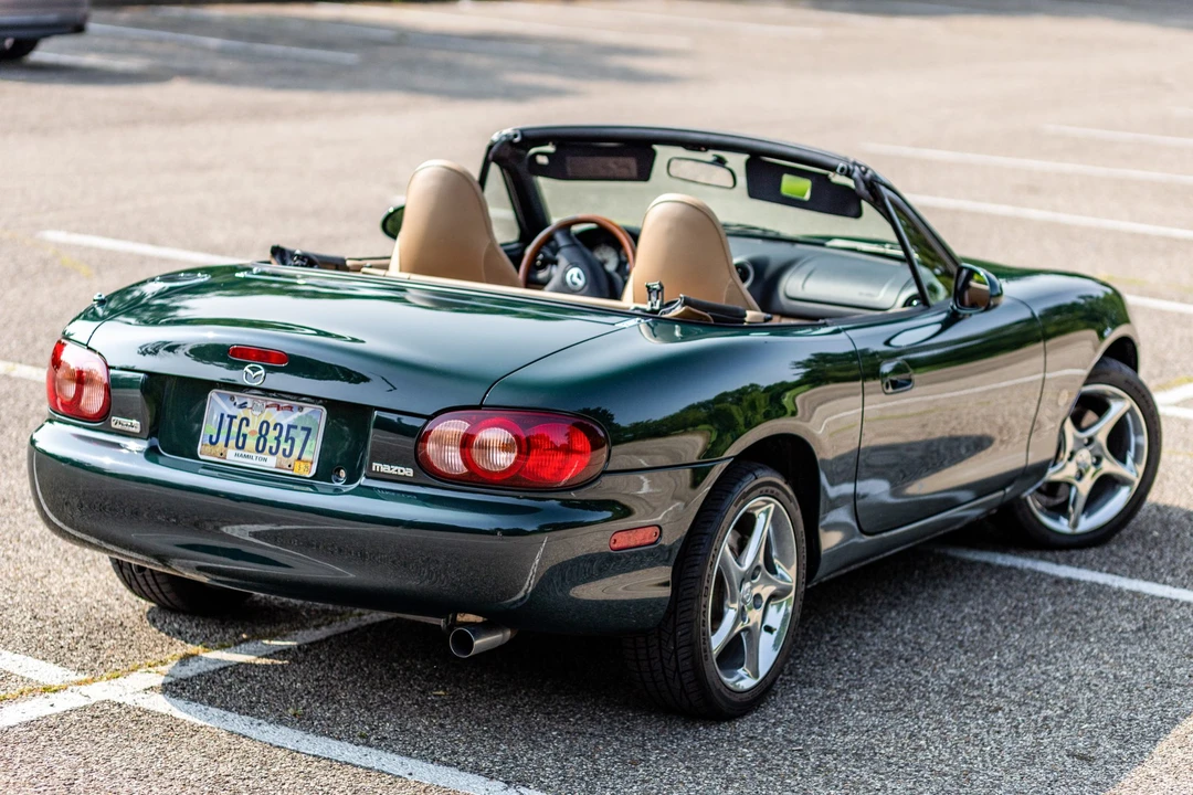2001 Mazda NB MX-5 Miata - Image 6 of 31