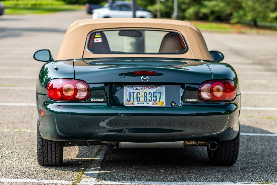 2001 Mazda NB MX-5 Miata - Image 17 of 31
