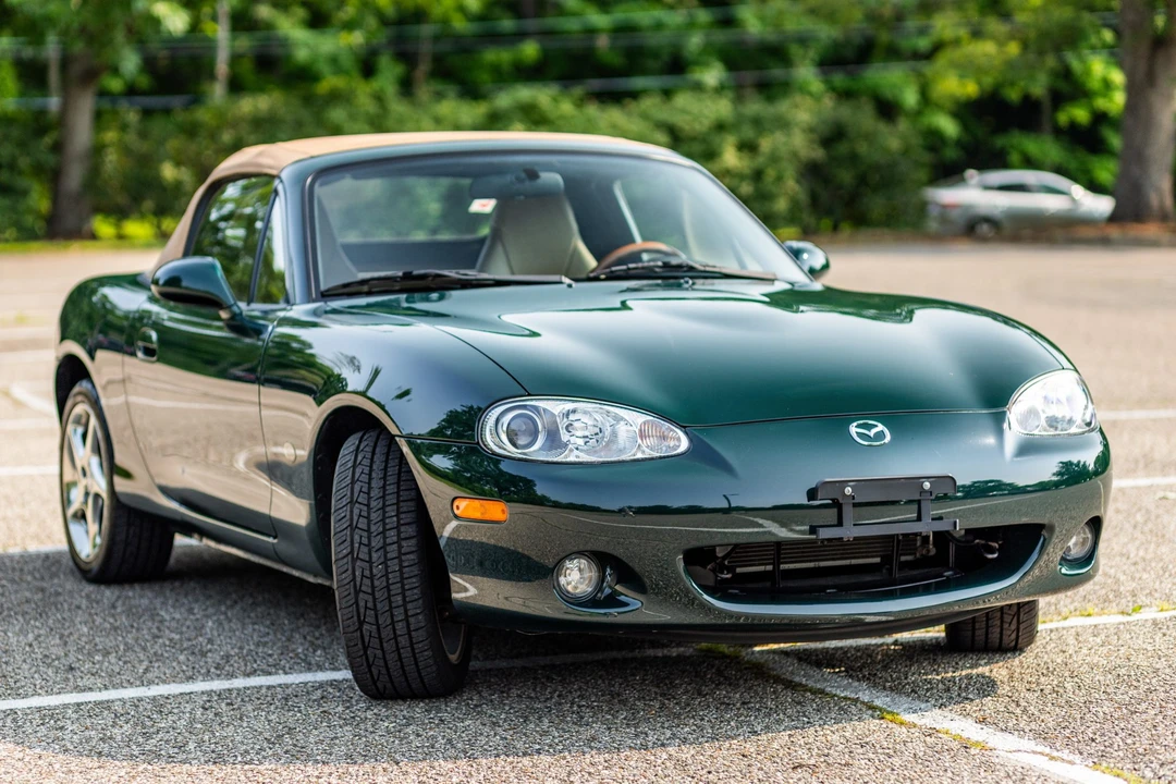 2001 Mazda NB MX-5 Miata - Image 14 of 31