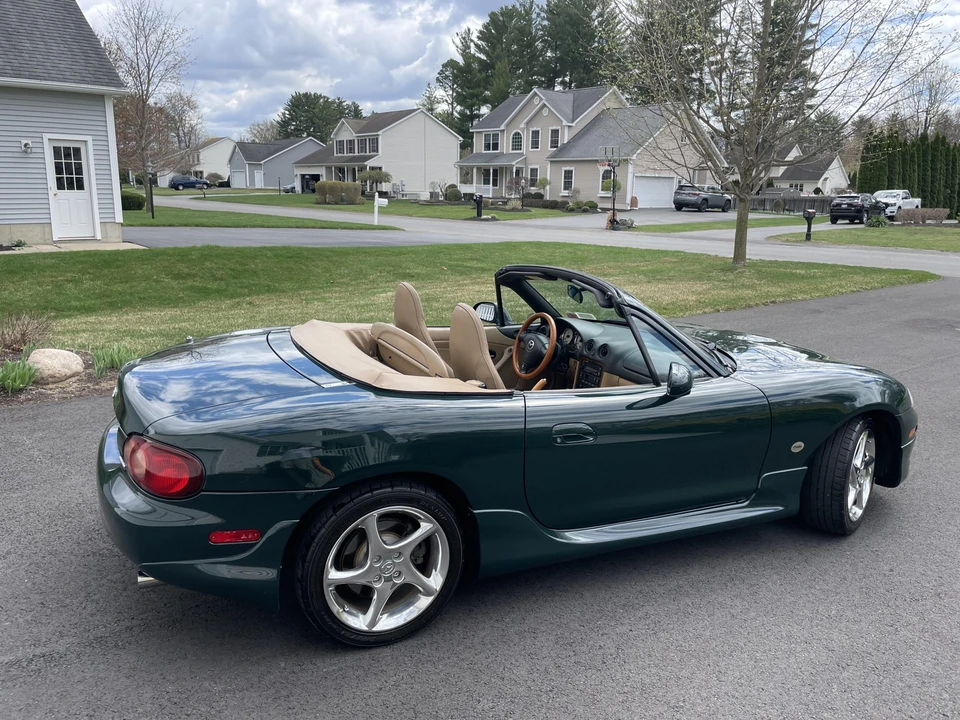 2001 Mazda NB MX-5 Miata - Image 18 of 31
