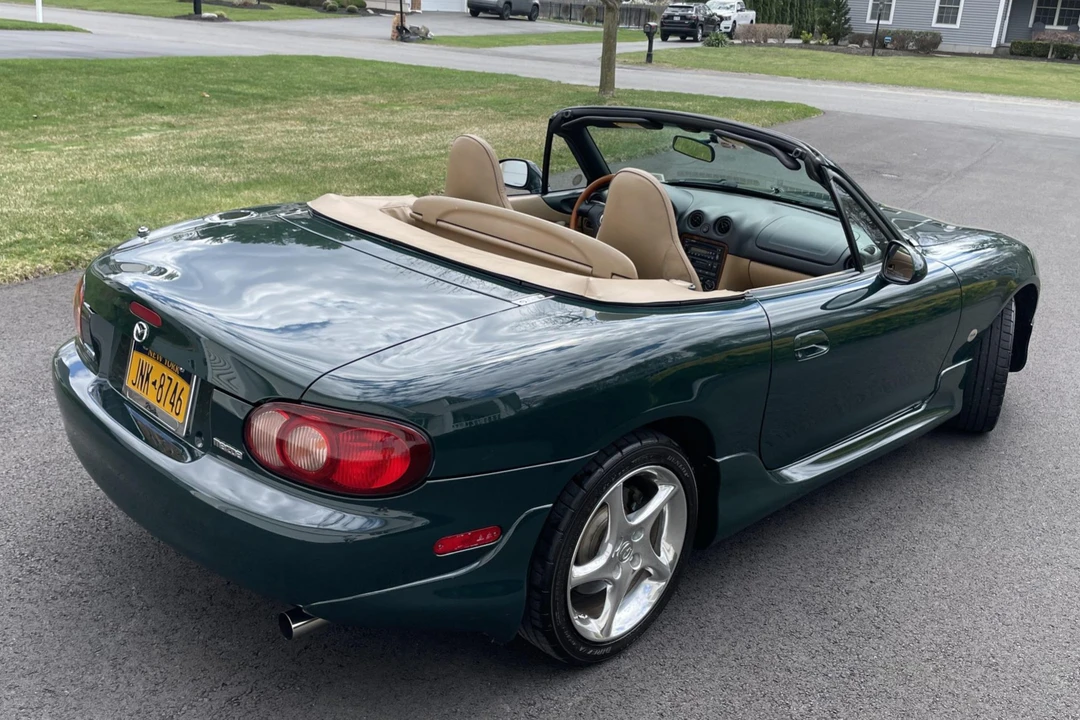 2001 Mazda NB MX-5 Miata - Image 17 of 31