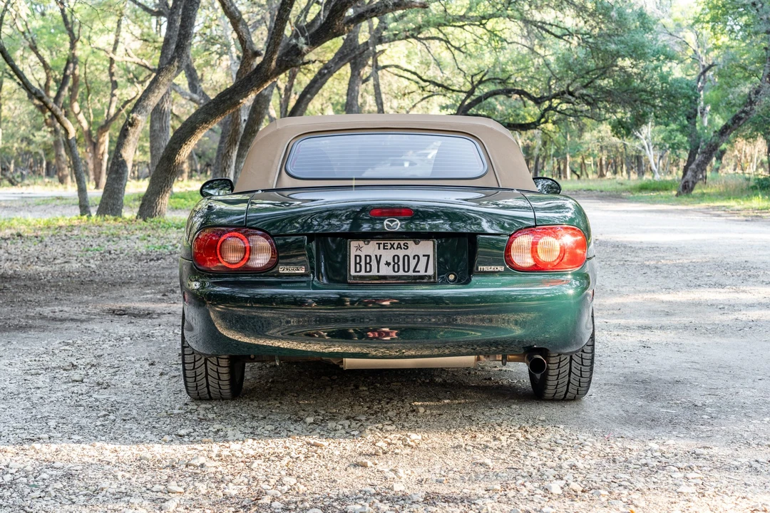 2001 Mazda NB MX-5 Miata - Image 5 of 31