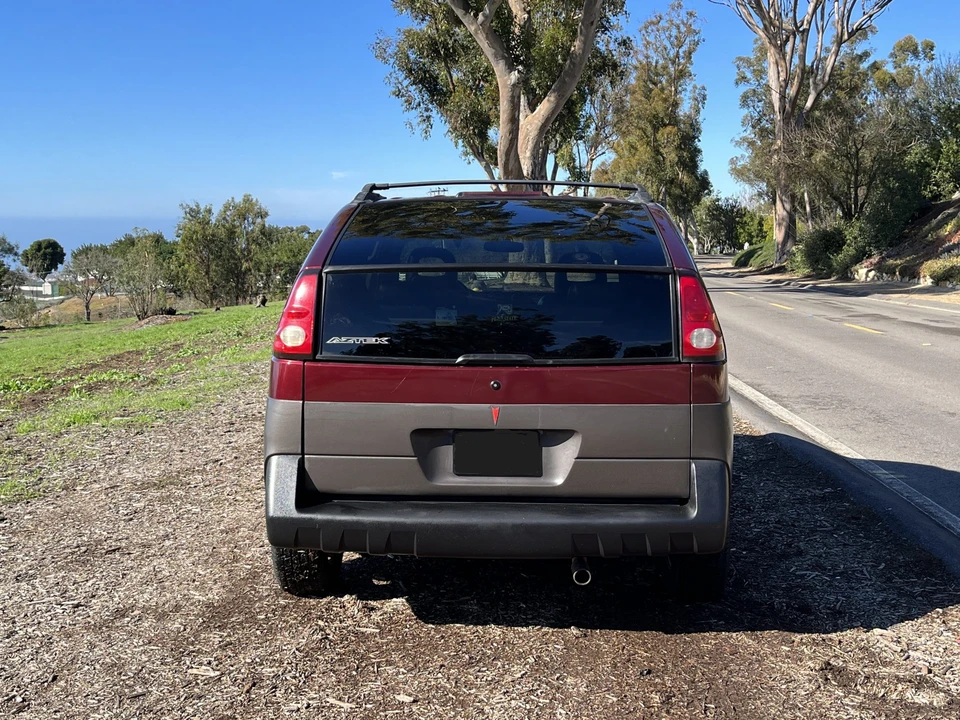 2001 Pontiac Aztek - Image 9 of 31