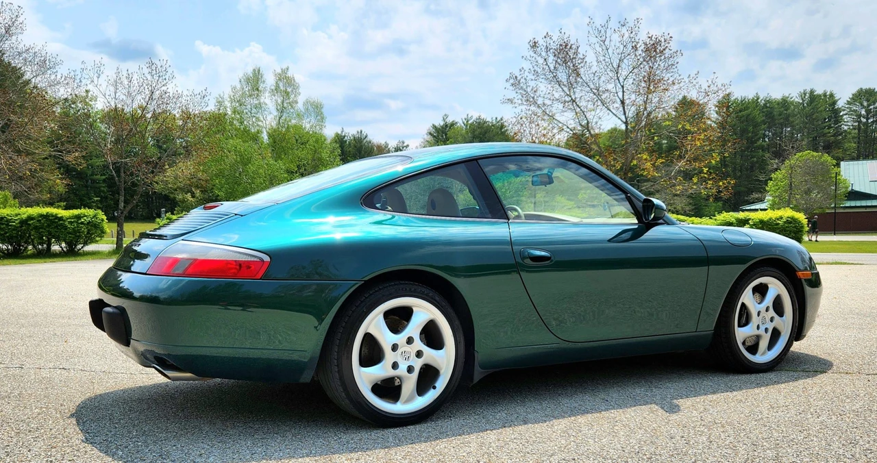 2001 Porsche 996 Carrera - Image 7 of 31