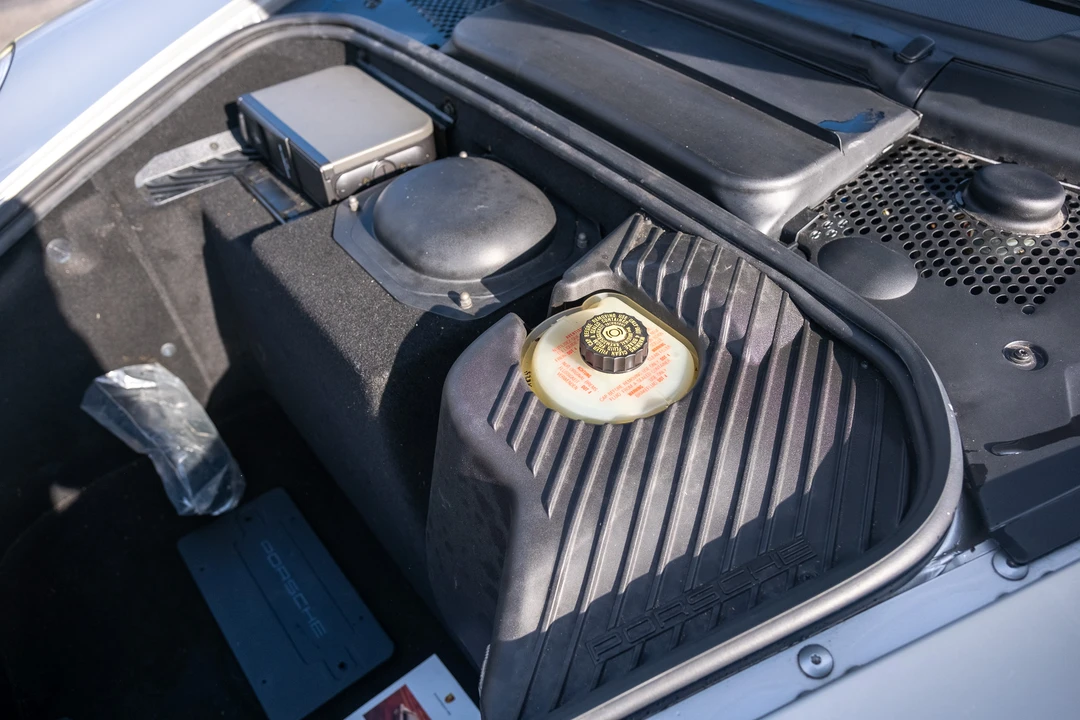 2001 Porsche 996 Turbo - Image 29 of 31
