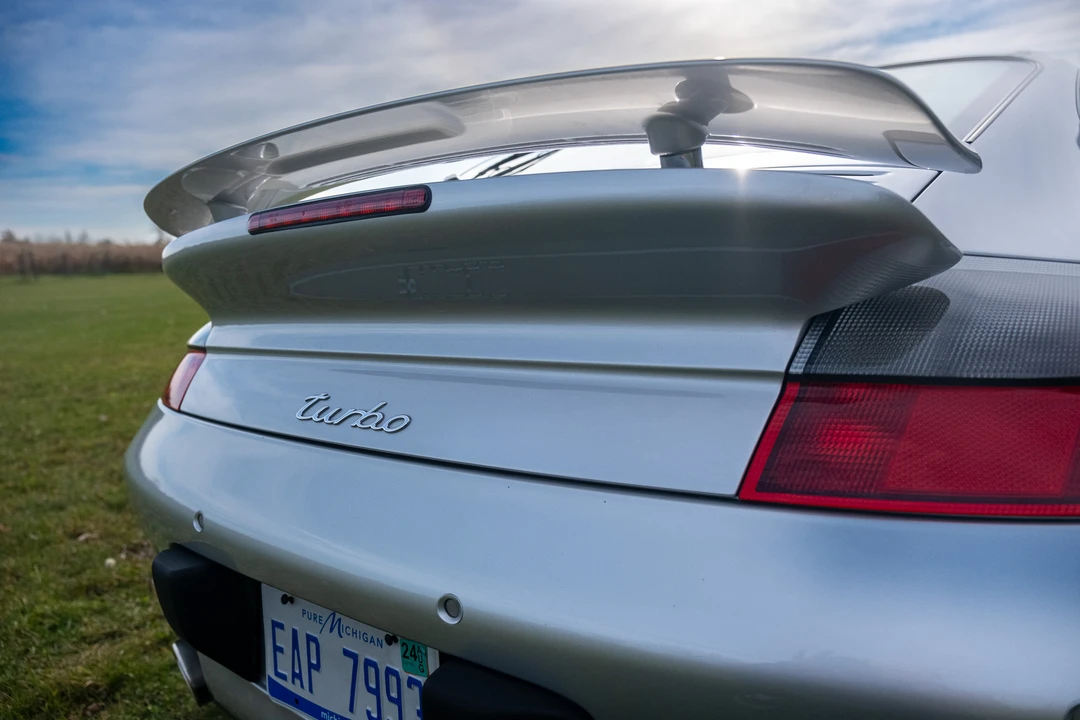 2001 Porsche 996 Turbo - Image 9 of 31