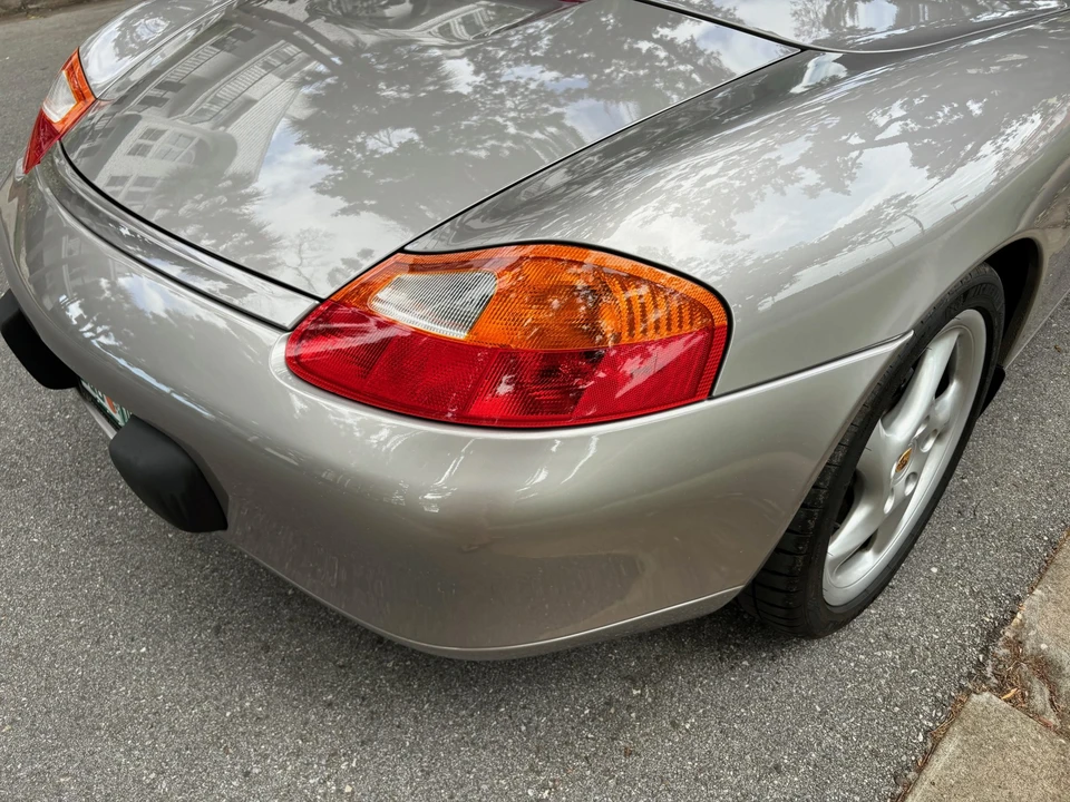 2001 Porsche 986 Boxster - Image 30 of 31