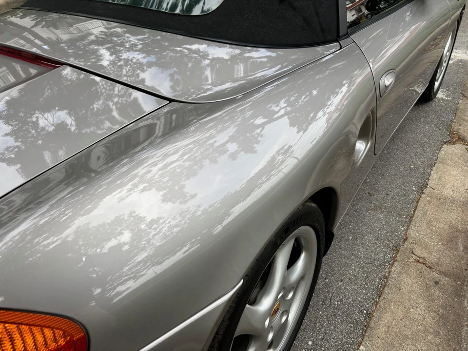 2001 Porsche 986 Boxster - Image 23 of 31