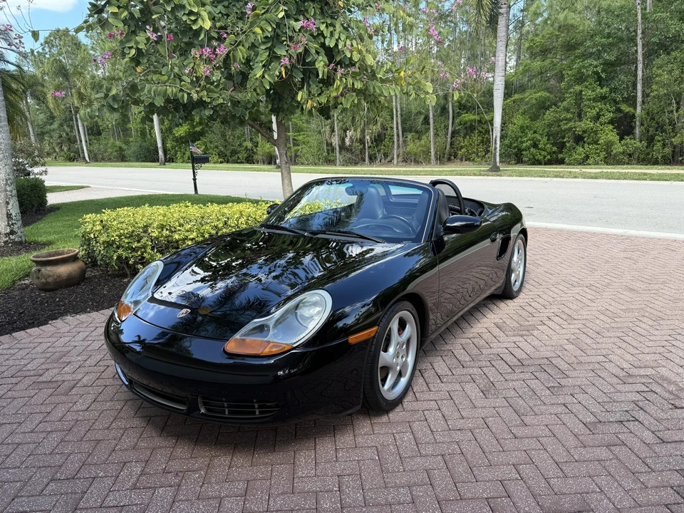 2001 Porsche 986 Boxster S - Image 2 of 31
