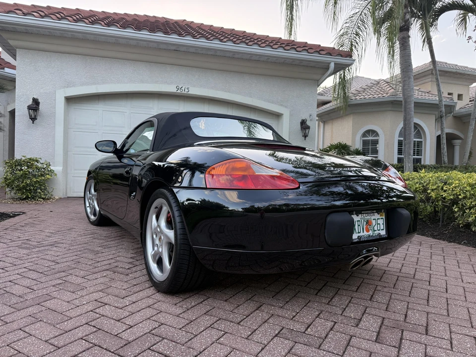 2001 Porsche 986 Boxster S - Image 16 of 31