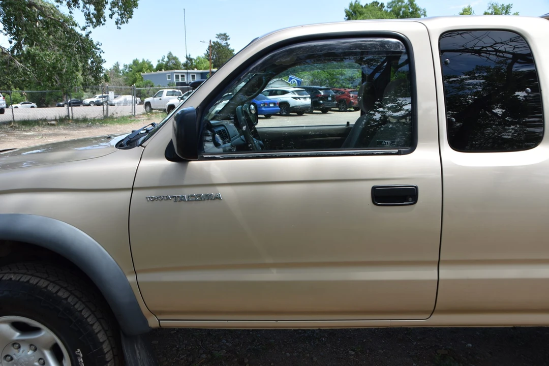 2001 Toyota Tacoma 1st Gen - Image 14 of 31