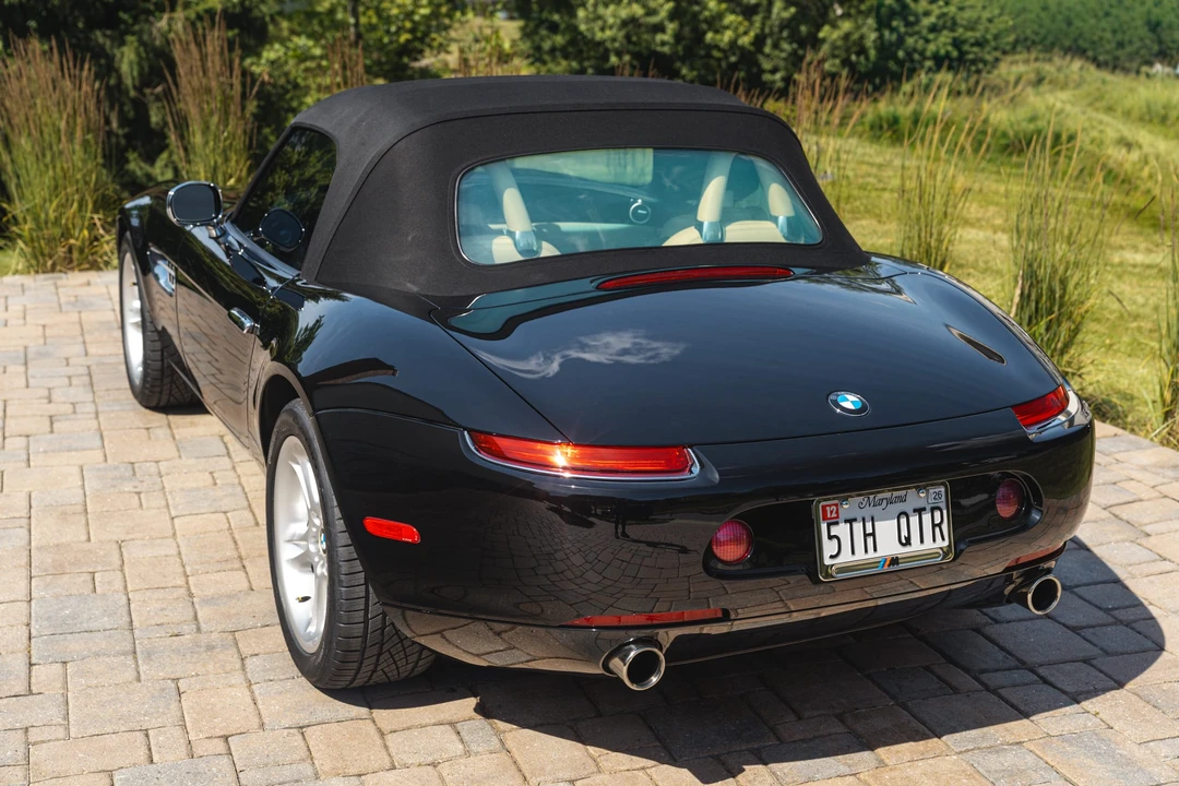 2002 BMW Z8 - Image 11 of 31