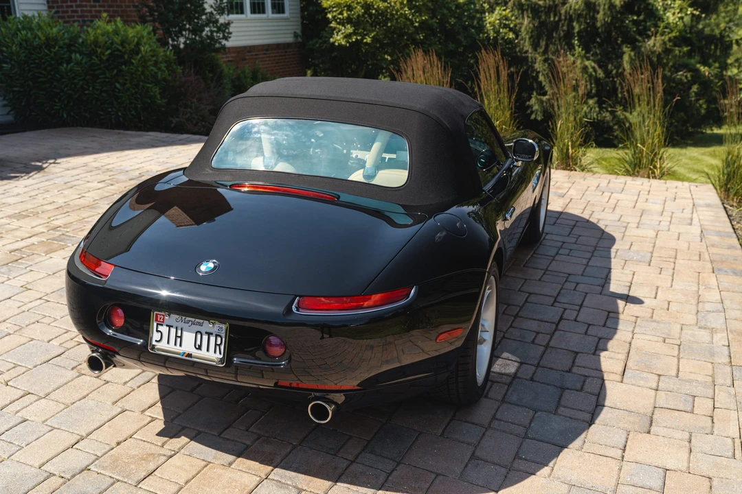 2002 BMW Z8 - Image 13 of 31