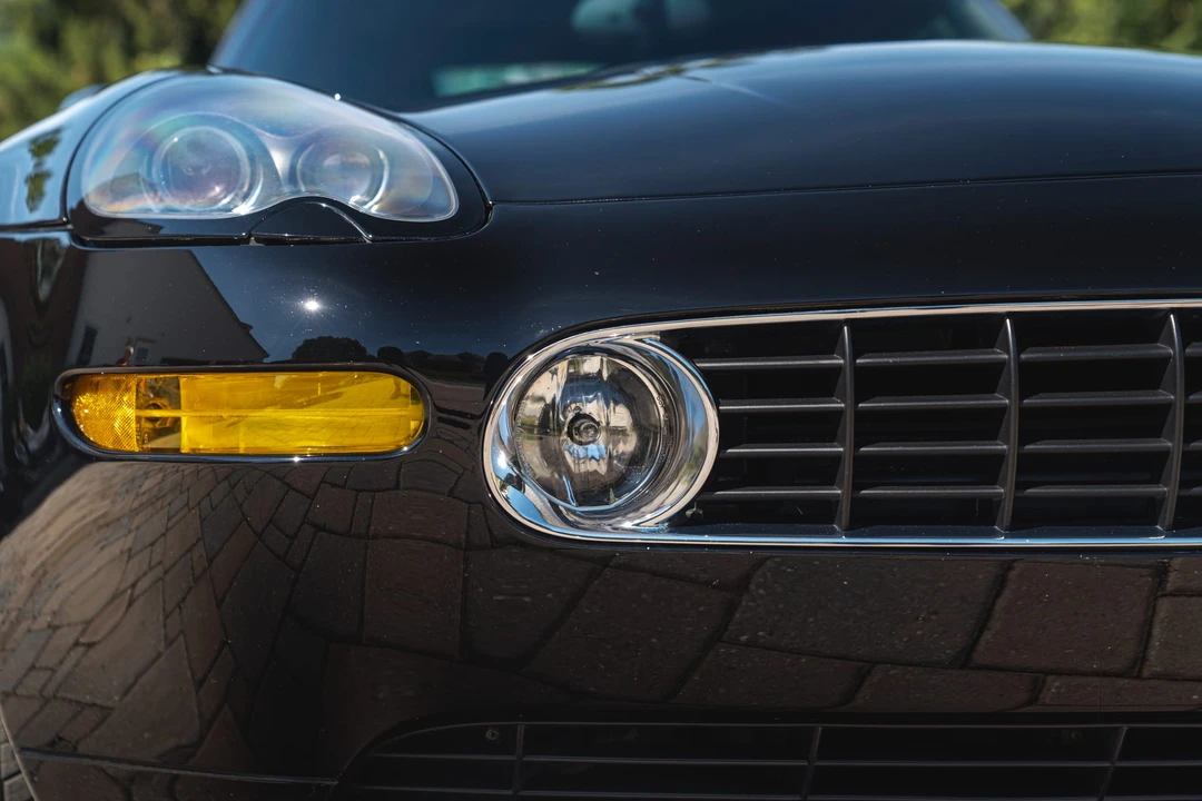 2002 BMW Z8 - Image 22 of 31