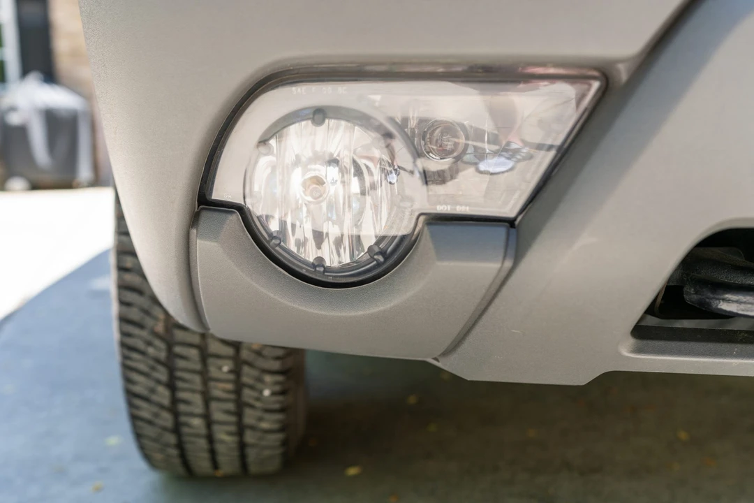 2002 Chevrolet Avalanche - Image 20 of 21
