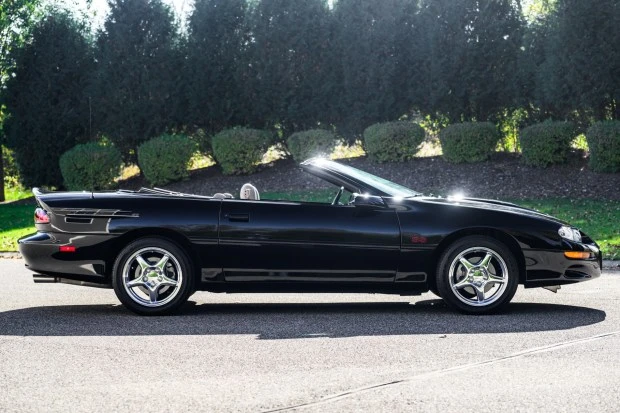 2002 Chevrolet Camaro SS 4th Gen - Image 3 of 7