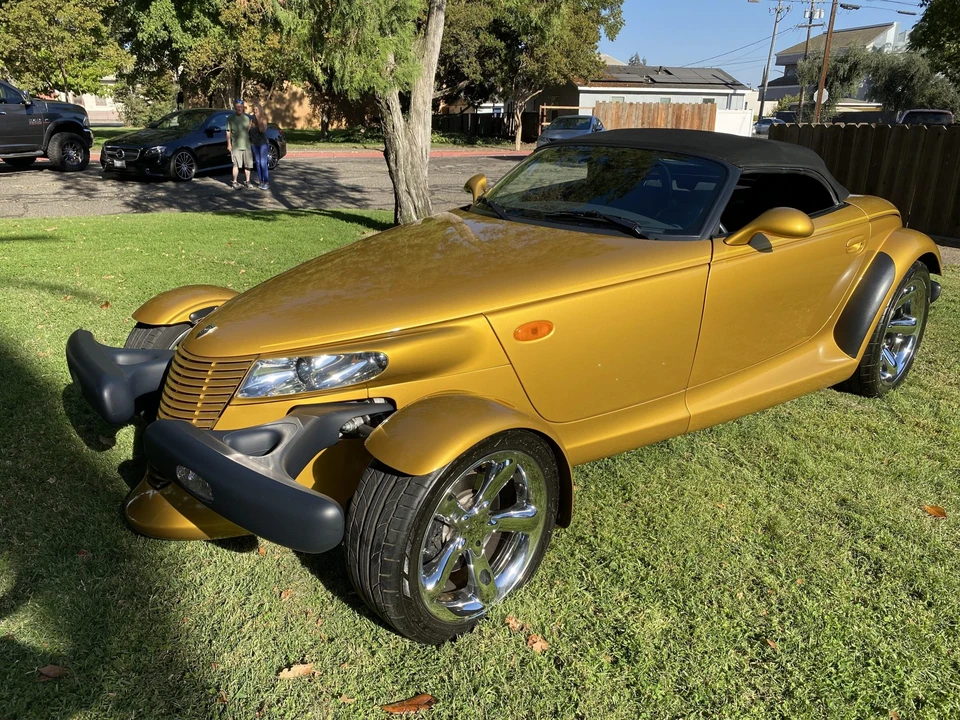 2002 Plymouth Prowler - Image 2 of 31