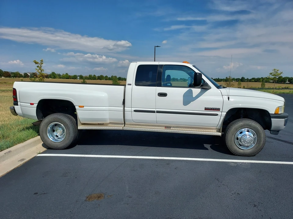2002 Dodge Ram 3rd Gen - Image 9 of 31