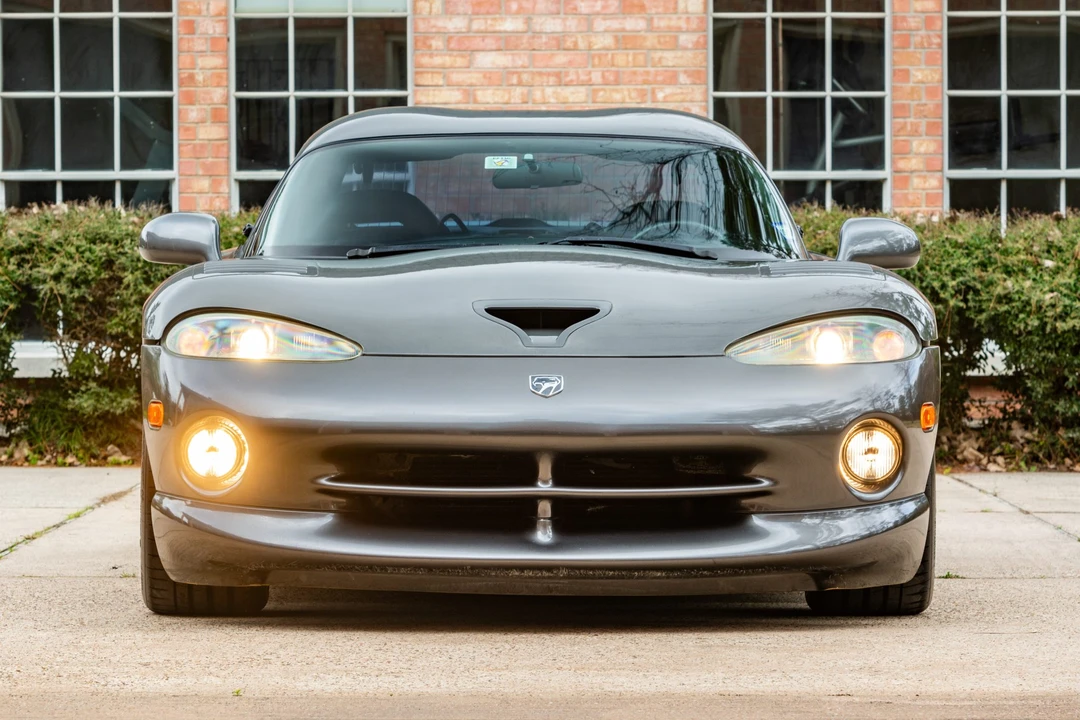2002 Dodge Viper GTS 2nd Gen - Image 5 of 31