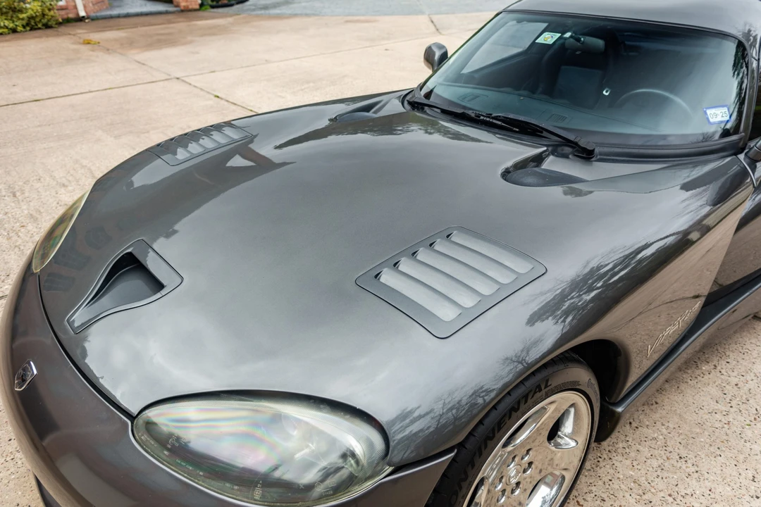 2002 Dodge Viper GTS 2nd Gen - Image 12 of 31