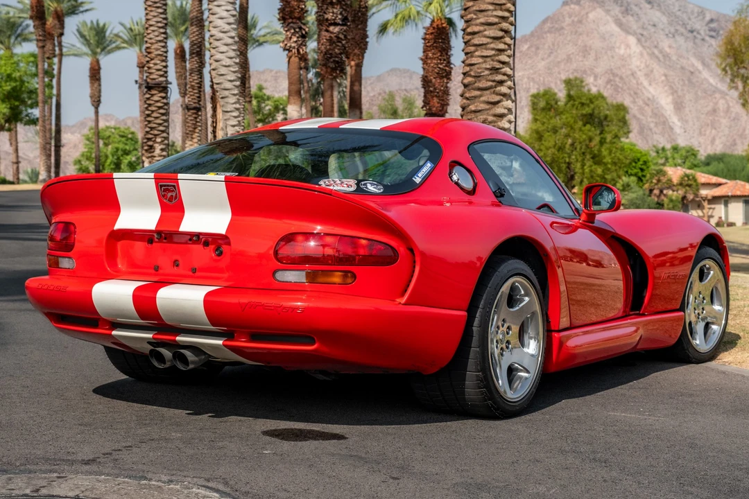 2002 Dodge Viper GTS 2nd Gen - Image 8 of 31