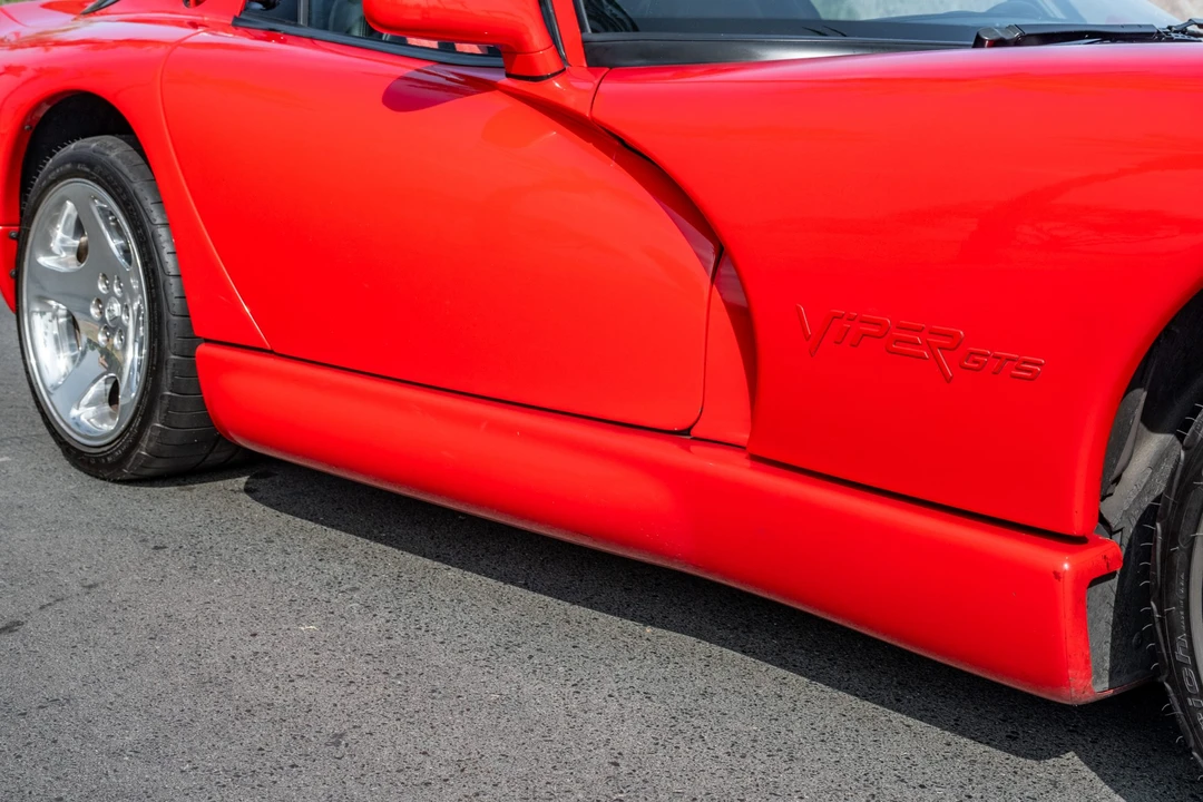 2002 Dodge Viper GTS 2nd Gen - Image 26 of 31