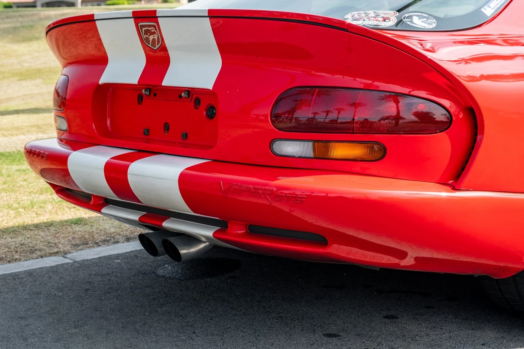 2002 Dodge Viper GTS 2nd Gen - Image 22 of 31